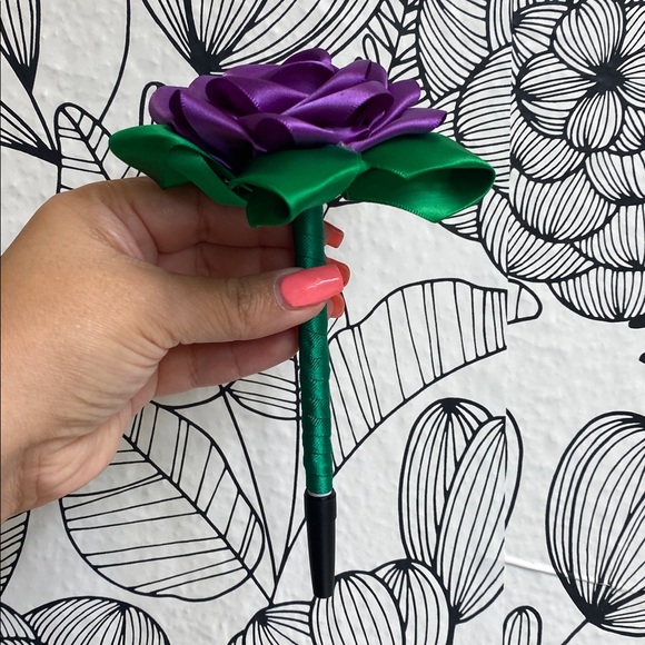 Hand Crafted Satin Rose Pen - Picture 8 of 12